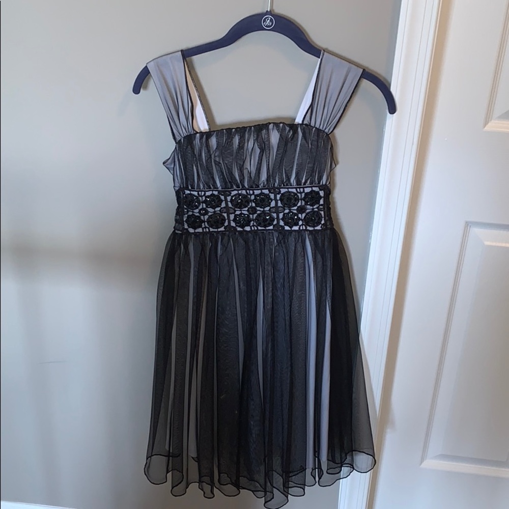 GORGEOUS BLACK DRESS